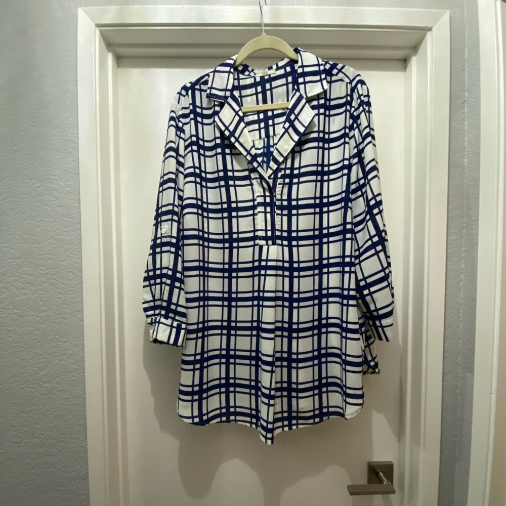 Roll-up Sleeve Blouse